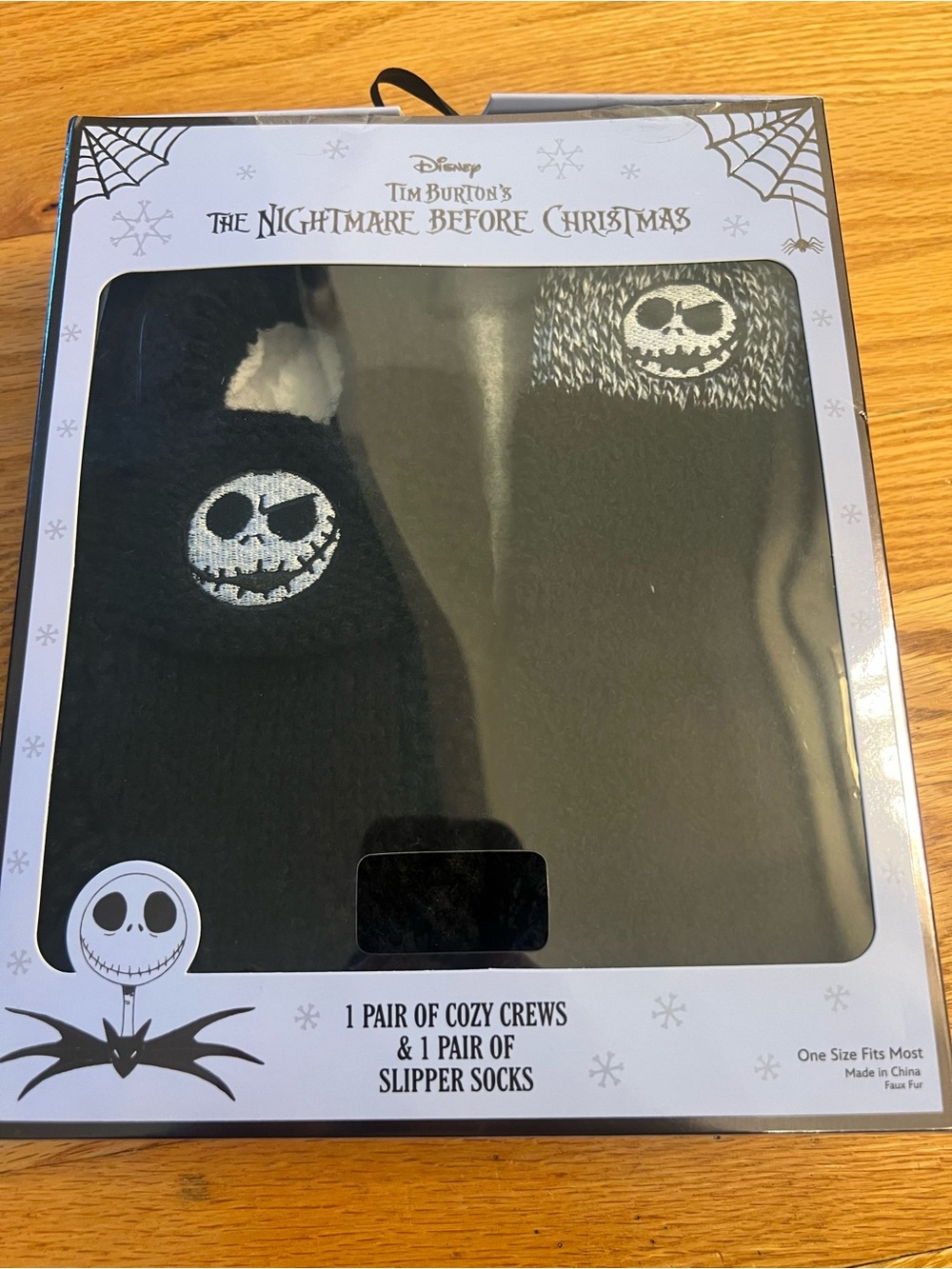 Disney nightmare before Xmas socks and slippers set